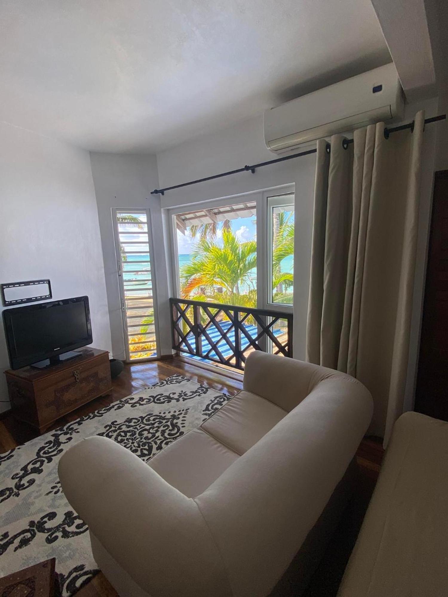 Islands View - Mazor Beach Villas غراند غايوب الغرفة الصورة